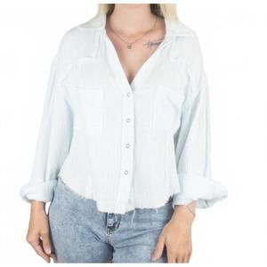 NEW PANACHE APPAREL gauze button up top in light blue